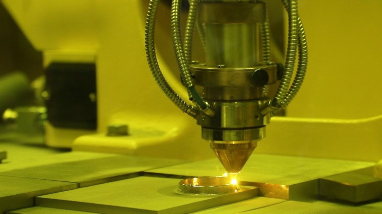 SRNL Engineers Create Custom, Highly Efficient Additive Manufacturing System